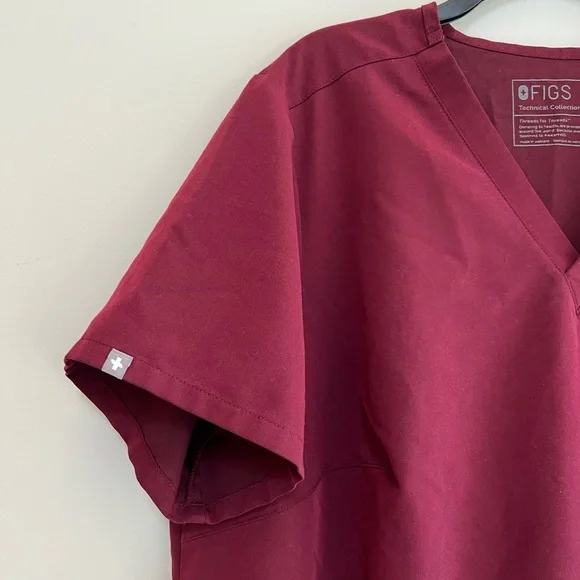 FIGS Catarina One-Pocket Scrub Top in Burgundy, size 3XL - Picture 5 of 8